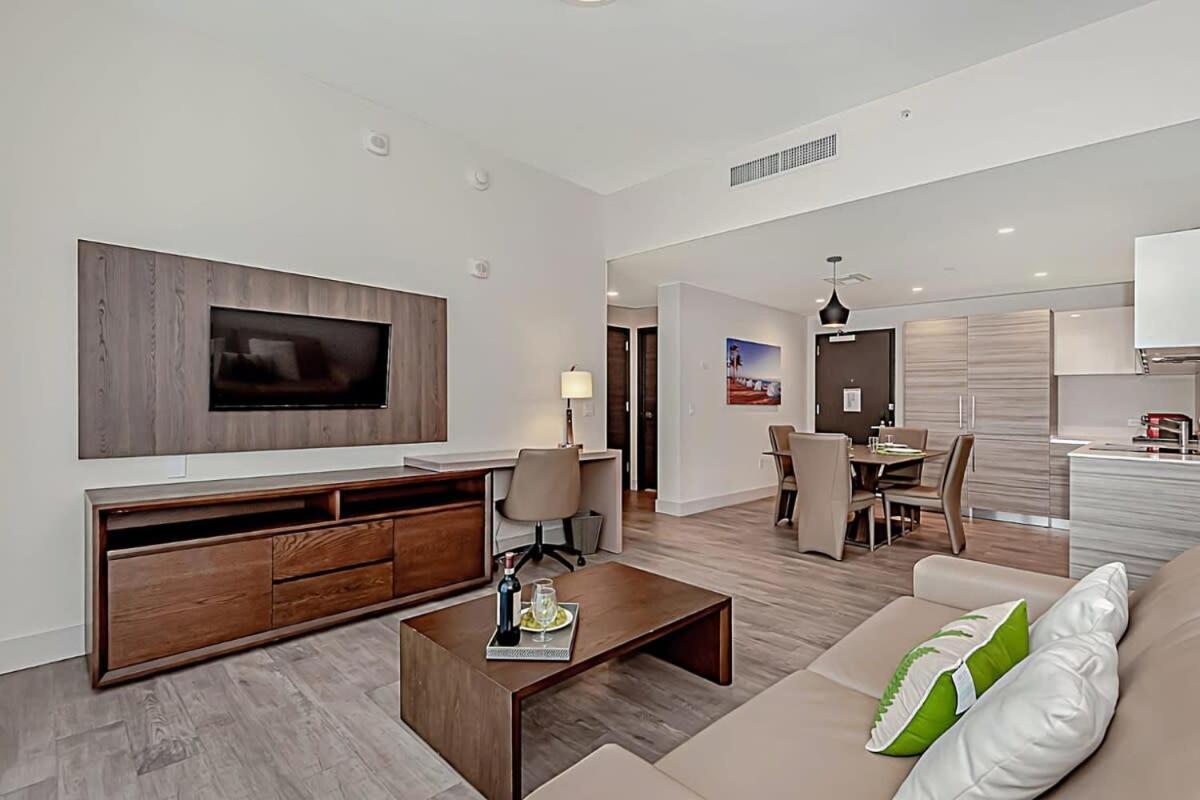 Rooftop Pool - Ocean View Balcony - Hollywood Beach ภายนอก รูปภาพ
